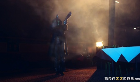 Reaper from Overwatch opponent Fucks a big cock