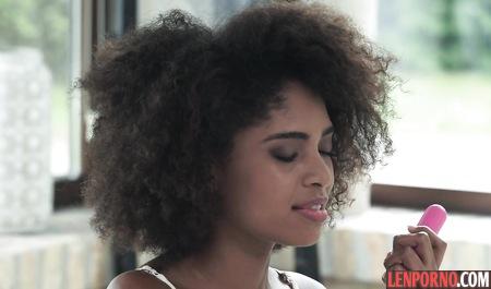 Kinky mulatto chick loves gentle sex in the ass