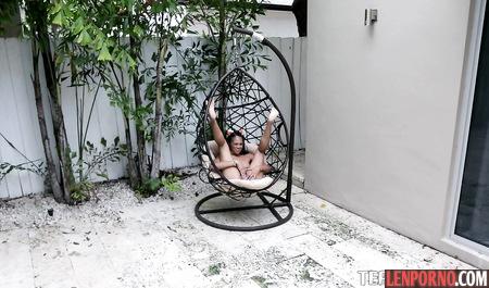 Beautiful mulatto in tight tights makes a guy a deep Blowjob