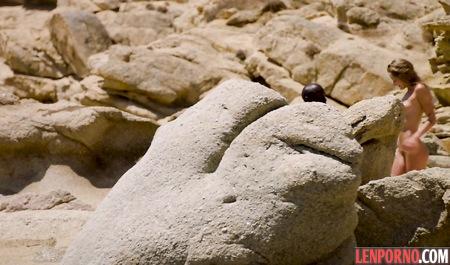 Muscular ebony takes blonde on hands and Fucks her on the river Bank