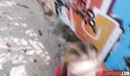 The blonde agreed to pickup sex in the first person with a stranger