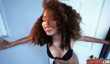 Kinky mulatto chick in stockings climaxing onto a club friend