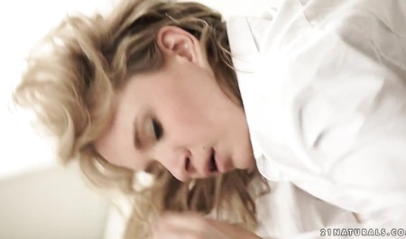 Fallen angel Angel hurry to have sex with your beloved friend