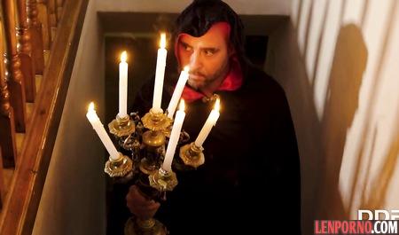 Brunette in latex costume likes an Orgy in front of webcam