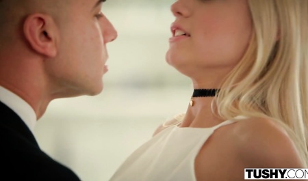 Stormy anal sex skinny blonde with a bald friend