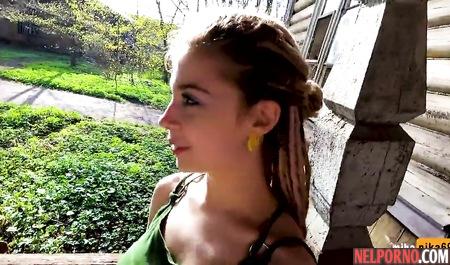 Slim St. Petersburg College nature makes a married man a Blowjob