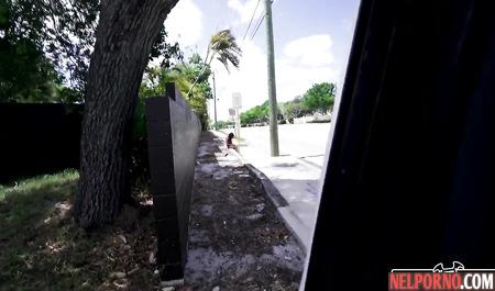 Asian agreed to pickup and hot sex in the car on camera