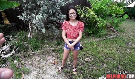 Asian agreed to pickup and hot sex in the car on camera