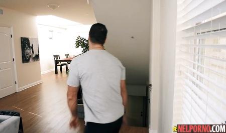 The man looked into the sisters room his wife and fuck her anal by a long dick