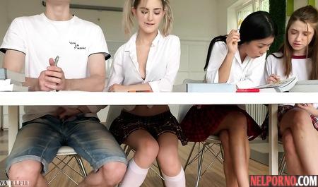 Russian girl student Fucks after school with his classmate