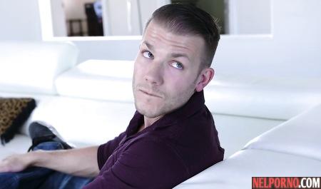 The woman undressed before the goal and showing Boobs made guy sex with mother