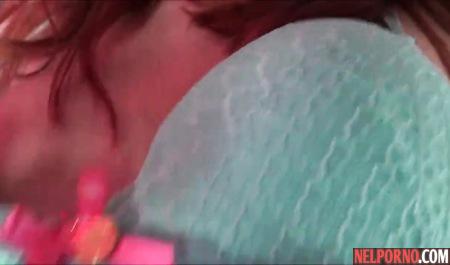 The man woke the girl and made a porn shooting close-up first person