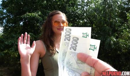 Young pick-up nature picked himself up a girl and fucked her in the first person