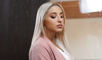 Blonde with tight holes gets jet orgasm from passionate sex