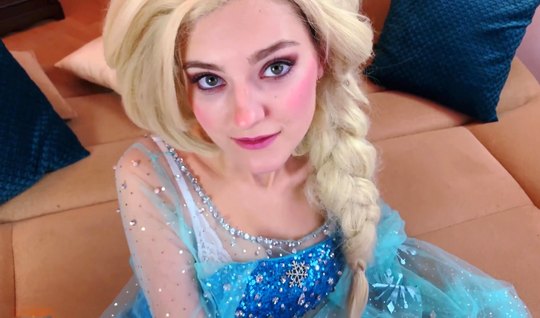 Russian blonde gave the guy a chic home sex with orgasm