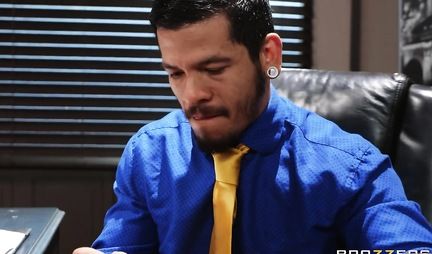 Secretary with big Tits and in stockings Fucks boss in the office