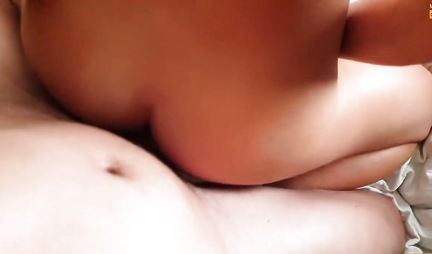 The girl spread her legs for homemade anal sex closeup