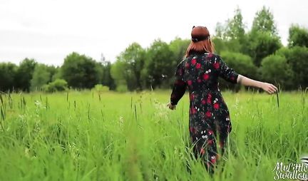 Rural red-haired beauty cums from sex with a guy outdoors