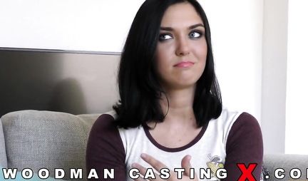 Russian girl on the casting showed juicy slit and sweet ass