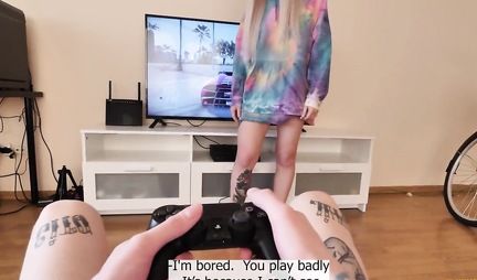 Tattooed blonde after Blowjob has agreed to homemade porn