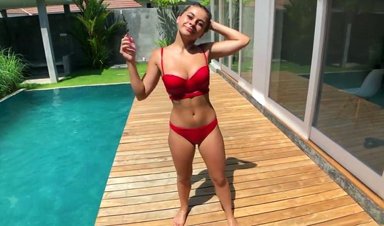 Modest beauty in nature, not refused to have sex outdoors