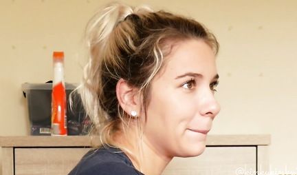 Girl in bed spreads her legs for Masturbation