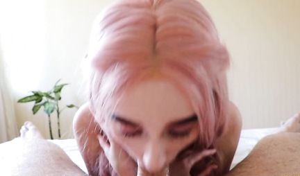 Russian girl after a Blowjob receives a lot of sperm and licks the head