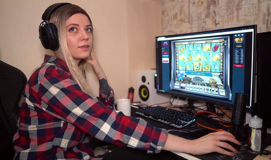 Russian girl gets fucked at home and cums from sex with a...