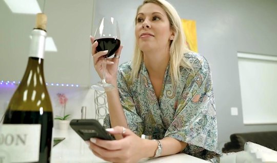 The guy persuaded the bride and her mother to have a home...