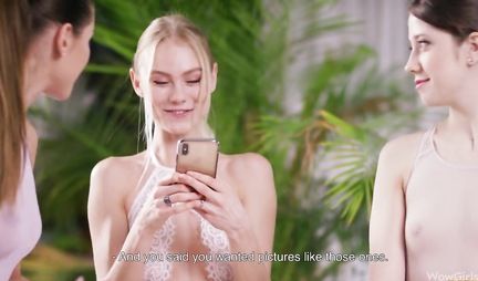 Three Russian lesbians muddy group sex in bed and want to squirt from a high