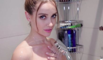 Russian young girl substitutes pussy for homemade porn