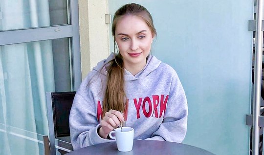 During the casting, the beauty fucks with an excited agent