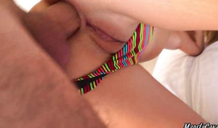 Home sex with his wife brought her from her husband's boner a big flow of thick sperm