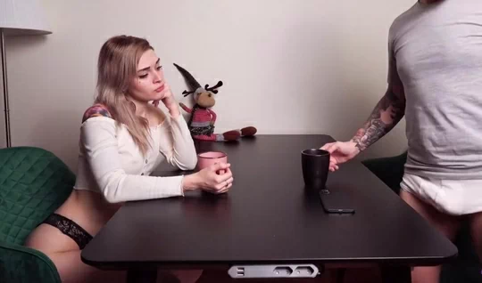 Russian slut came to tea with a guy, but it all ended wit...