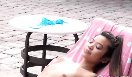 Asian substitutes juicy pussy for shooting homemade porn with a man