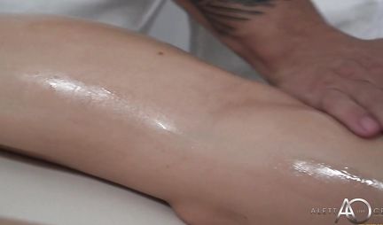 Beauty with big tits ass after massage cums from sex with a guy