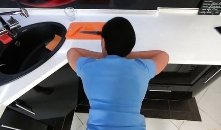 Mom with a wet hole spreads her legs to shoot homemade porn with her lover