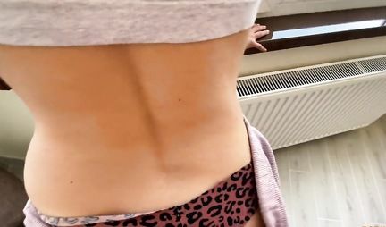 A young Russian guy filmed homemade porn and brought the chick to orgasm