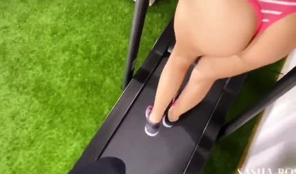 The negro and his girlfriend on the simulator have sex in a standing position