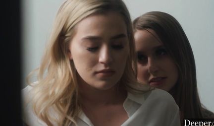 Blonde in latex substitutes tight slits for a big black cock