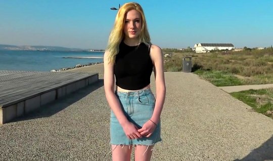 Blonde casting substitutes her pussy for real fuck and or...