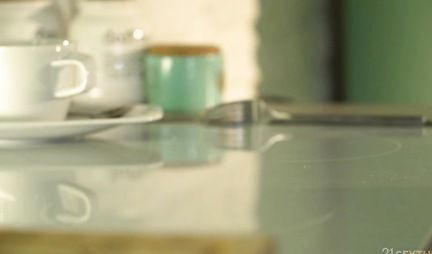 Big Tit Blonde Exposes Her Ass For Anal Fuck