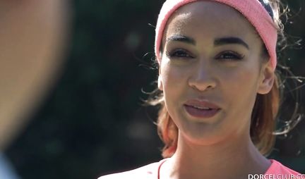 Mom with elastic tits decided not to give up the chance to become a porn star