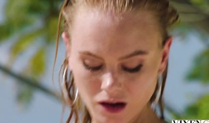 The lover took the blonde out into nature and there fucked her with a long dick