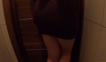 Russian girl decided to cheat on her friend with his brother on a home camera