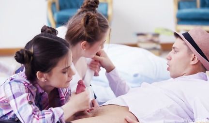 The guy instead of breakfast gave young students group sex with orgasm