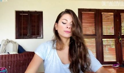 Russian girl after yoga does not refuse home porn with a friend