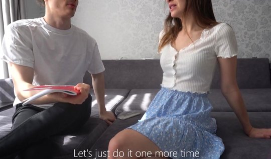 Russian girl and her boyfriend enjoy homemade porn