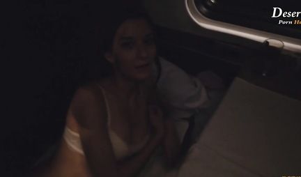 Russian girl and her friend decided to shoot homemade porn on the train and have fun