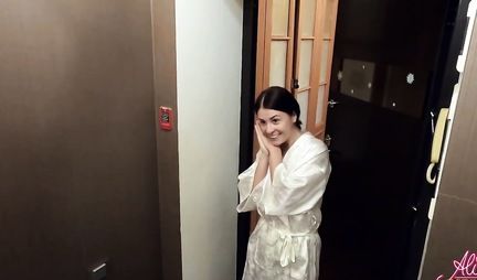 Wife right at the entrance with her husband filming Russian homemade porn in the pose of doggy style